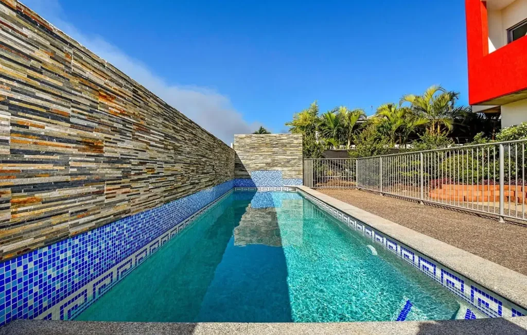 Furnished Living in a Convenient Location