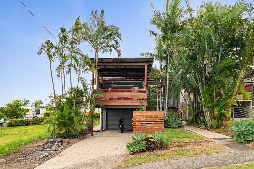 Mooloolaba 4Habitaciones Lifestyle, Land & Location In The Heart Of Mooloolaba