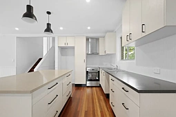 5 Lorraine Court, Lawnton