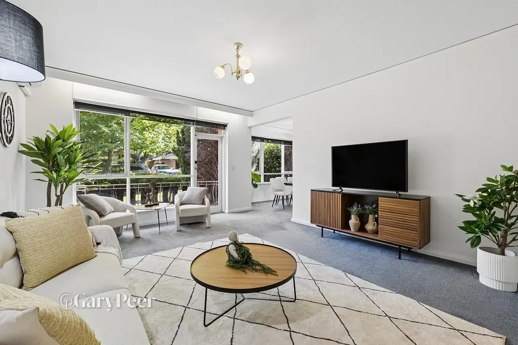 Caulfield 2 Bedroom Exceptional space, natural light & everyday comfort