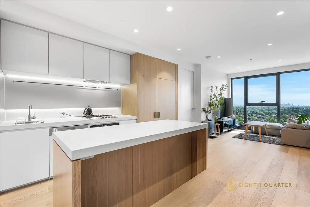 2006/545 Station Street, Box Hill, VIC 3128