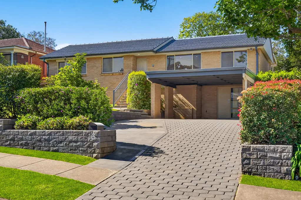 Baulkham Hills 3房 维护良好的家庭住宅 Well Maintained Family Home