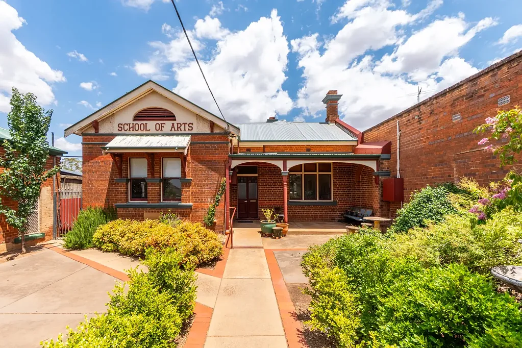 Coolamon 3ห้องนอน School Of Arts - A Rare Opportunity