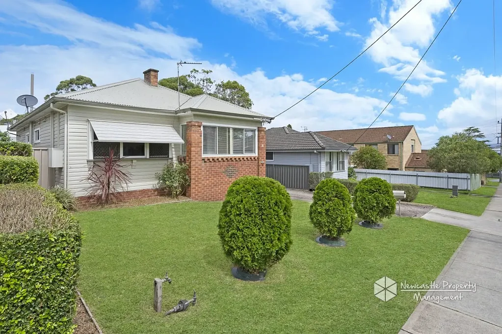 Enjoy the Warners Bay Lifestyle