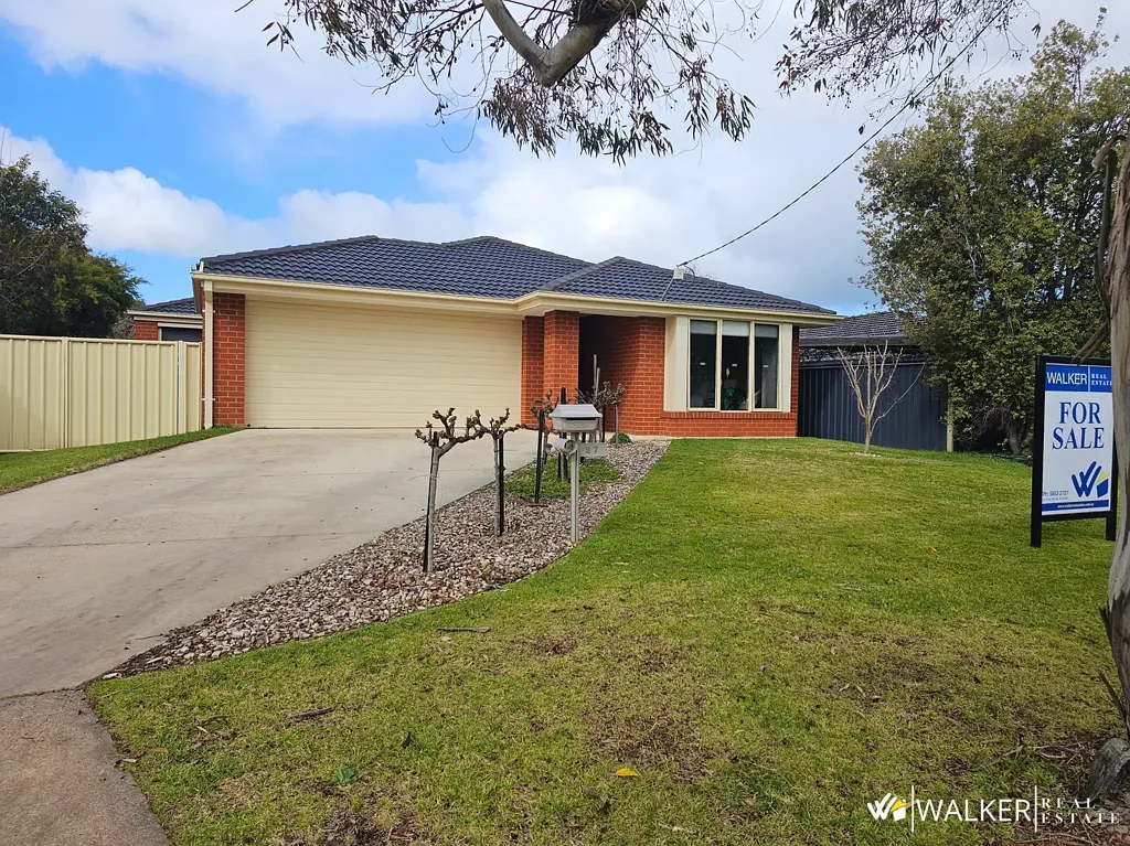 Kyabram 3 Bedroom Immaculately Presented Home in a Sought-After Location