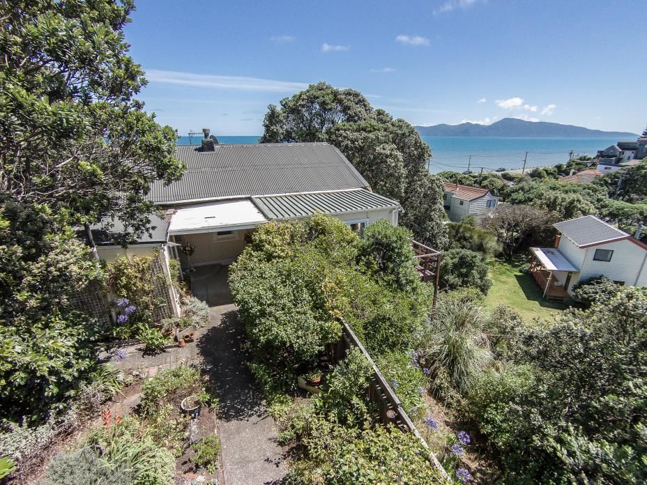 6 Karekare Road, Raumati South, Kapiti Coast, 2 Kuwarto, 0 Banyo