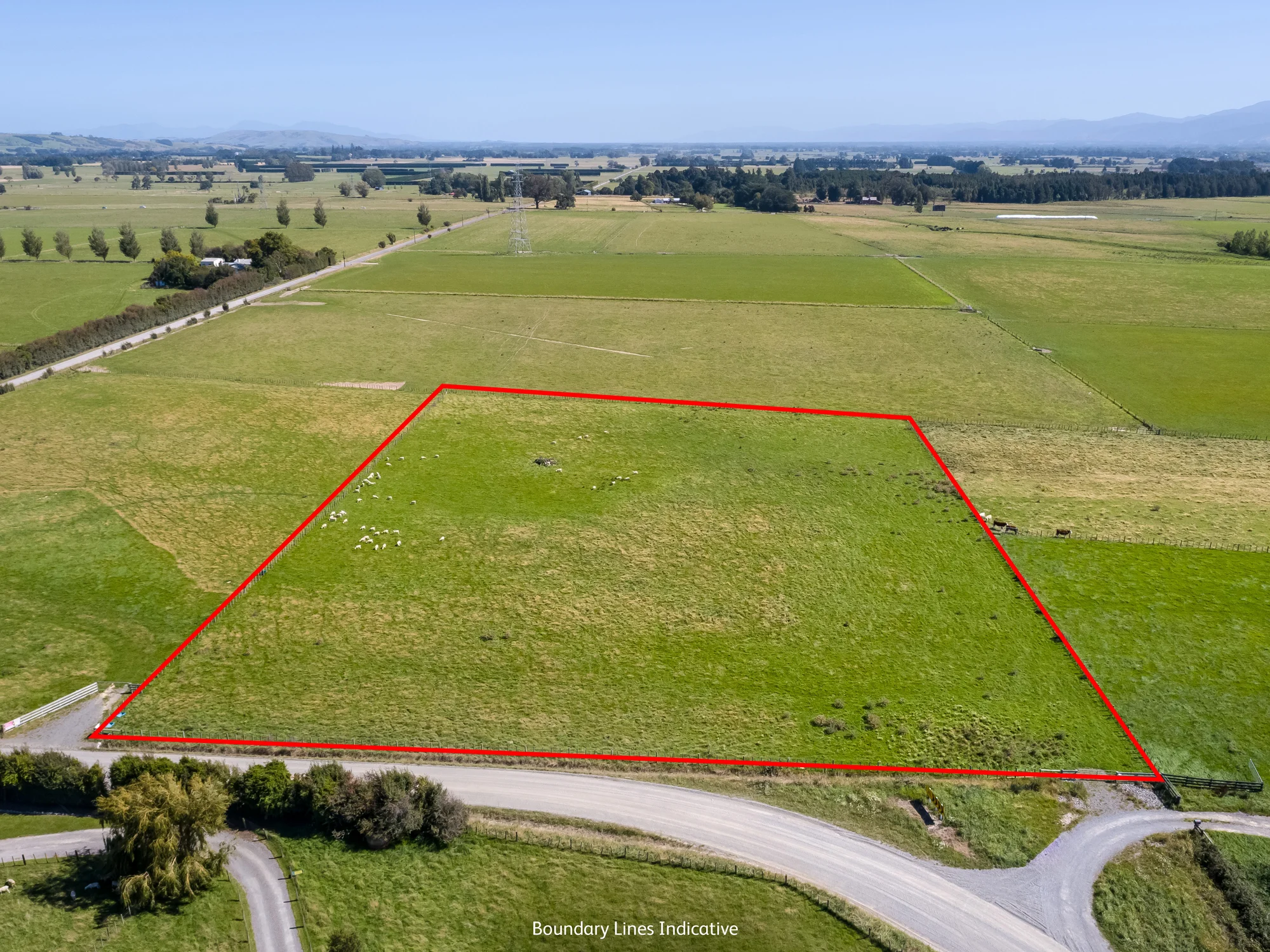 Carterton Sun, space and 360 degree views