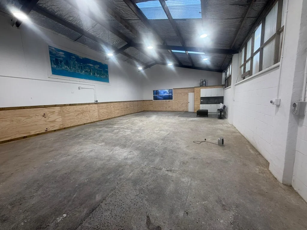 Wairau Valley Tidy Wairau Valley Unit Available