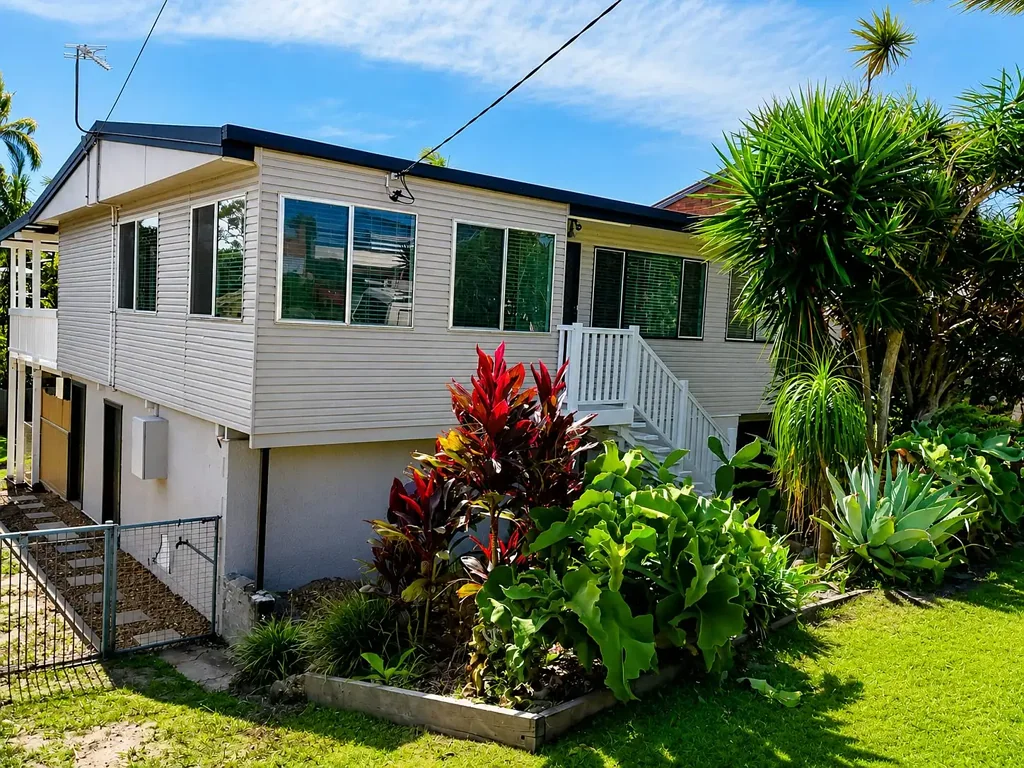 Kingscliff 3chambre When location matters! 12 Valiant Street Kingscliff (Hill)