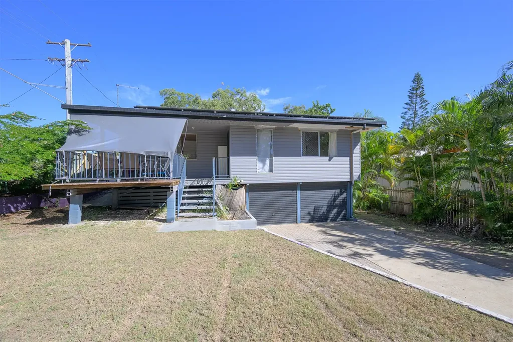 73 Squire Street, Toolooa, QLD 4680