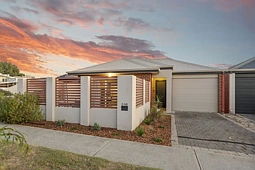 2/68 West Churchill Avenue, Lake Coogee