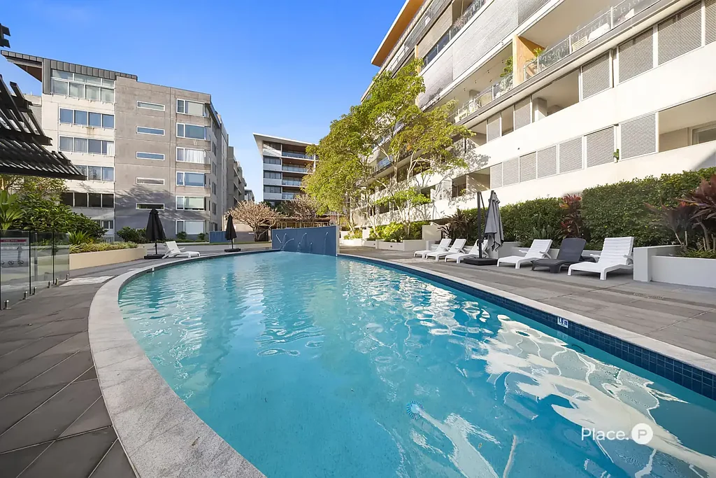 West End 1Zimmer Your Own Private Resort in the Heart of West End