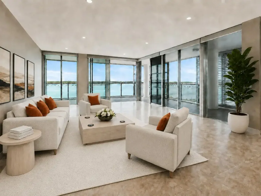 Paradise Point 3房  Luxurious Broadwater Residence with Uninterrupted Island Views