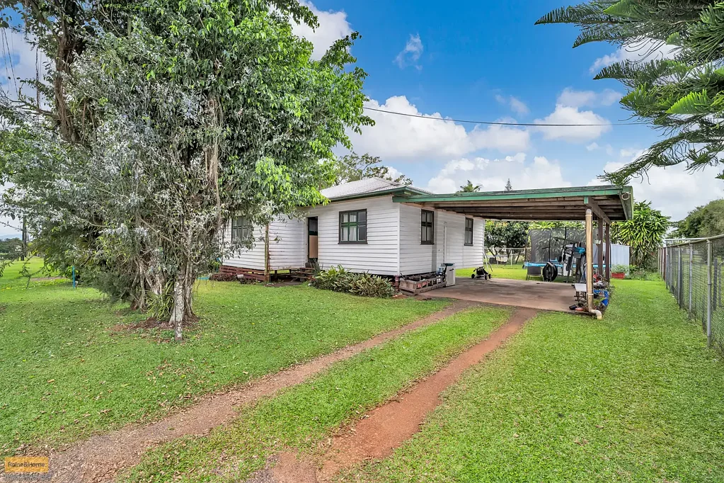 Wangan 3Kwarto Original Workers cottage with potential to be a Cutey.