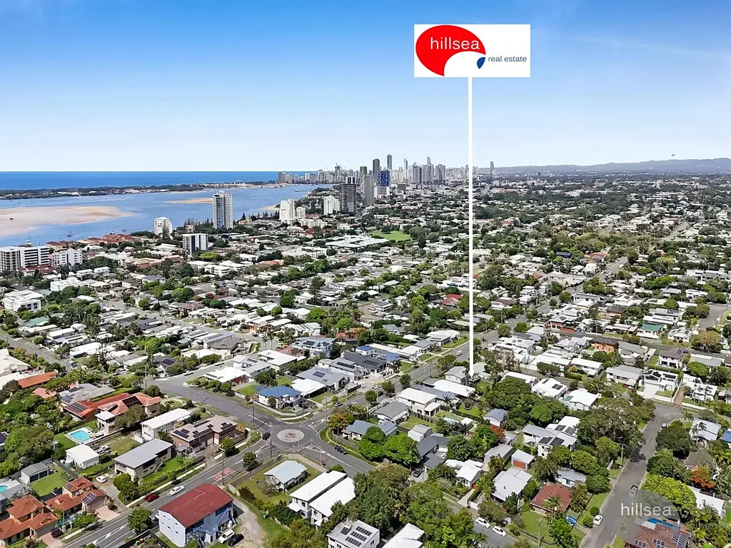 Labrador 4房  FIRST TIME OFFERED IN 33 YEARS– RENOVATE, REBUILD OR LANDBANK