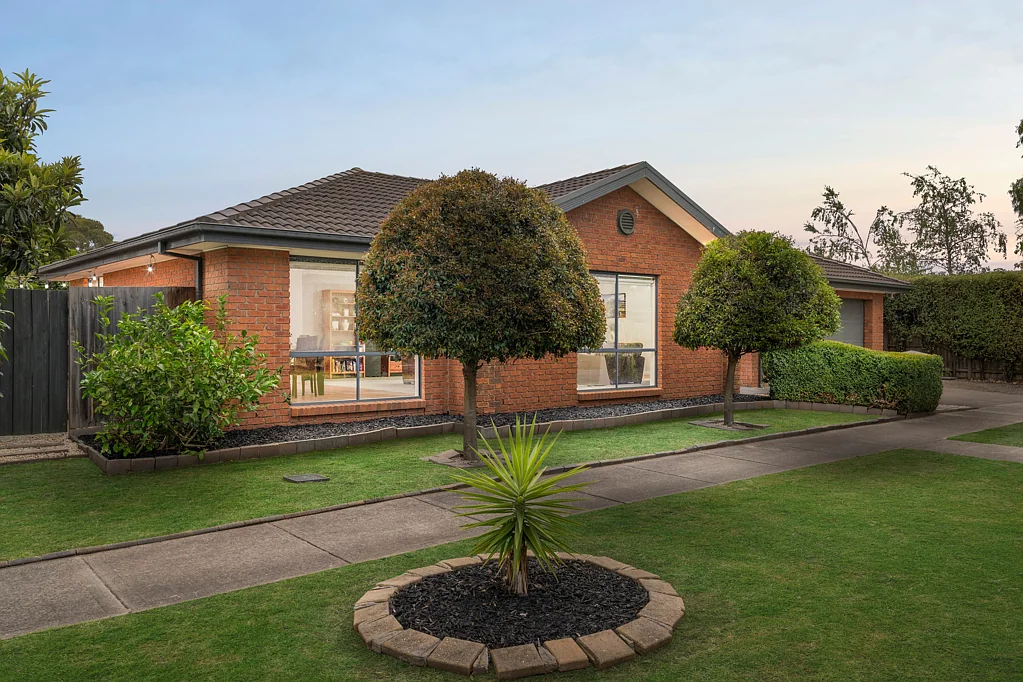 9 Kinsale View, Berwick, VIC 3806