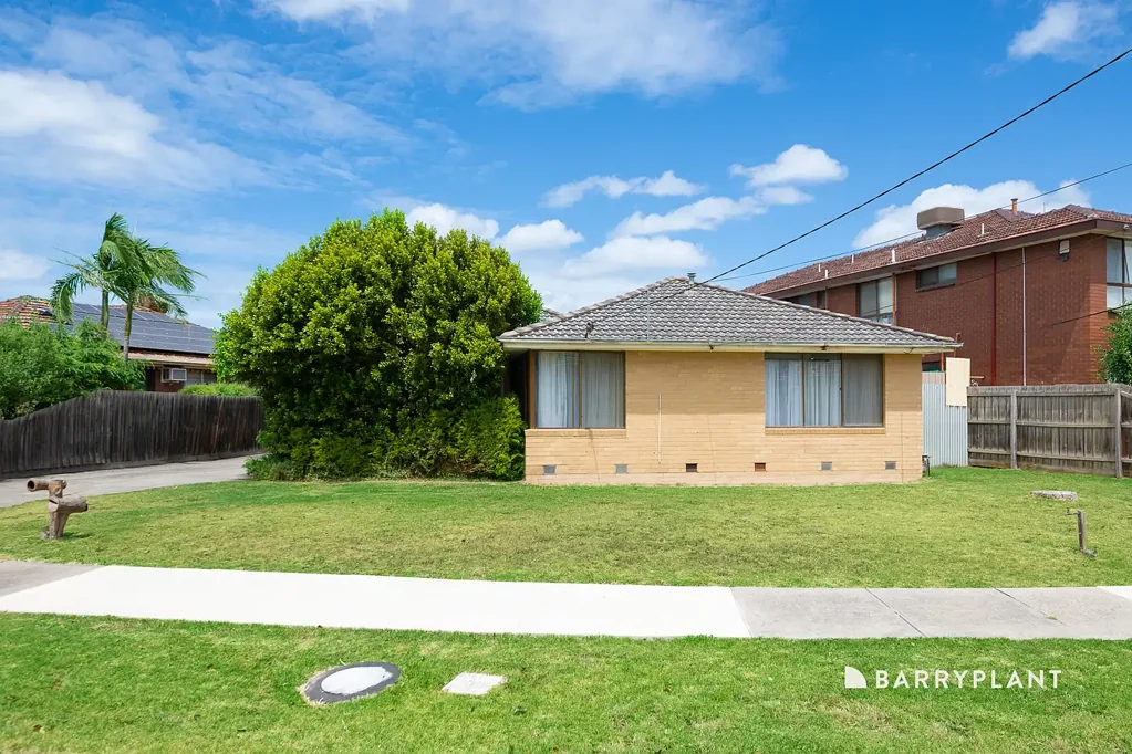 15 Clifton Grove, Lalor, VIC 3075