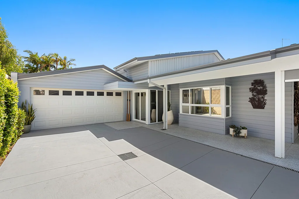 37A Robin Avenue, Sorrento, WA 6020