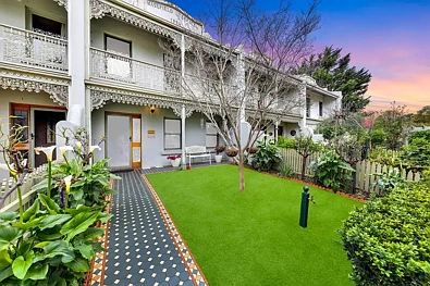 Roxburgh Park 3Moenga Spacious Family Living
