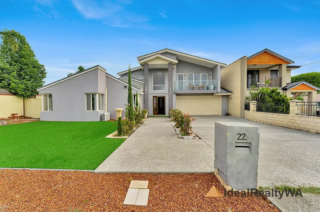 Willetton 5房  STUNNING FULLY RENOVATED IN 2019  ; LARGE DOUBLE STOREY RESIDNECE IN WSHZ(Multi offers received )