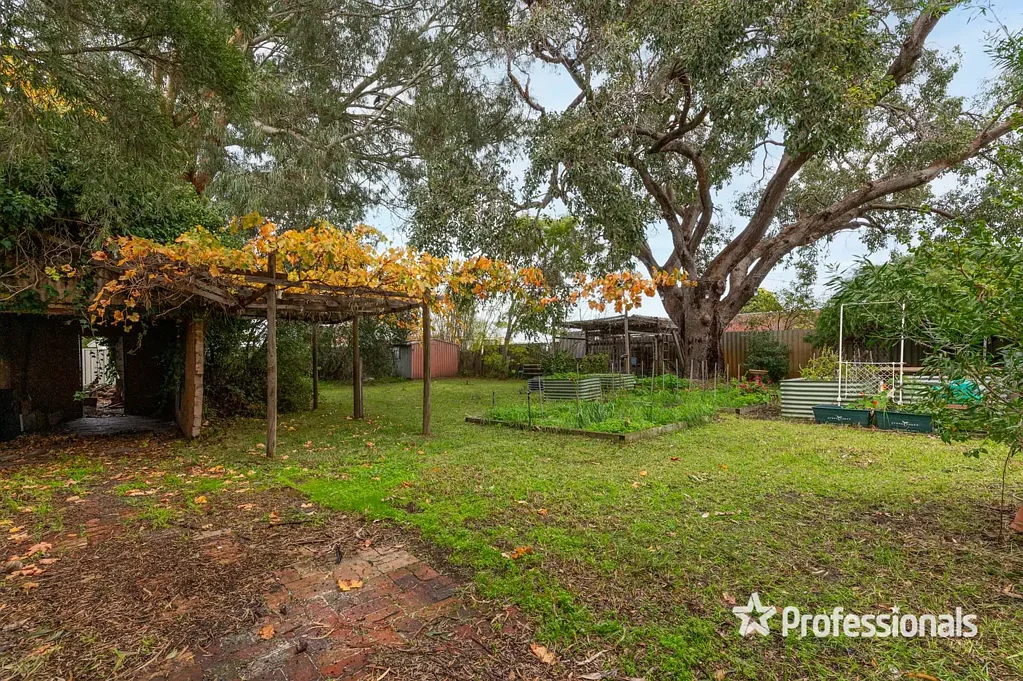 25 Turon Street, Morley, WA 6062