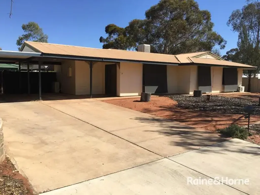 Roxby Downs 3Moenga THE PERFECT FAMILY HOME