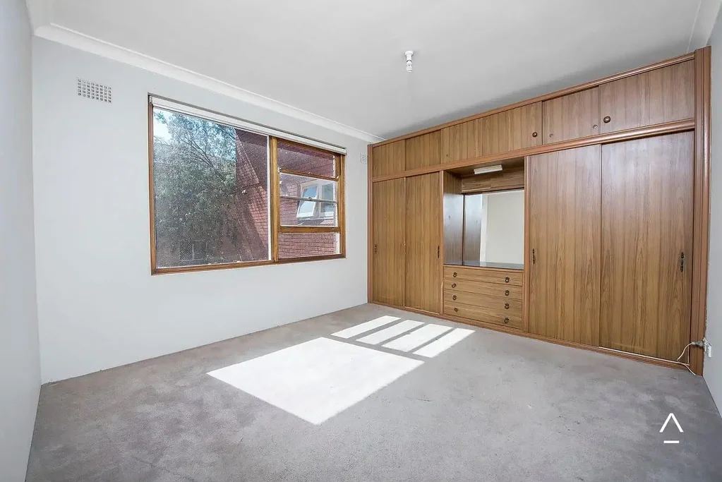 Spacious Two-Bedroom Apartment in a Convenient Location