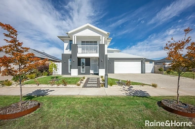New Gisborne 4房  Grand Family Living with Mountain Views!