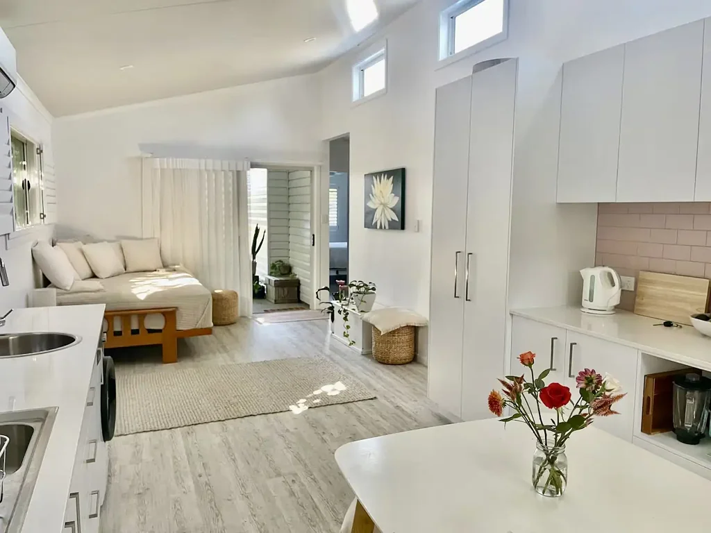 UNDER APPLICATION Modern two bedroom home in Brunswick Heads