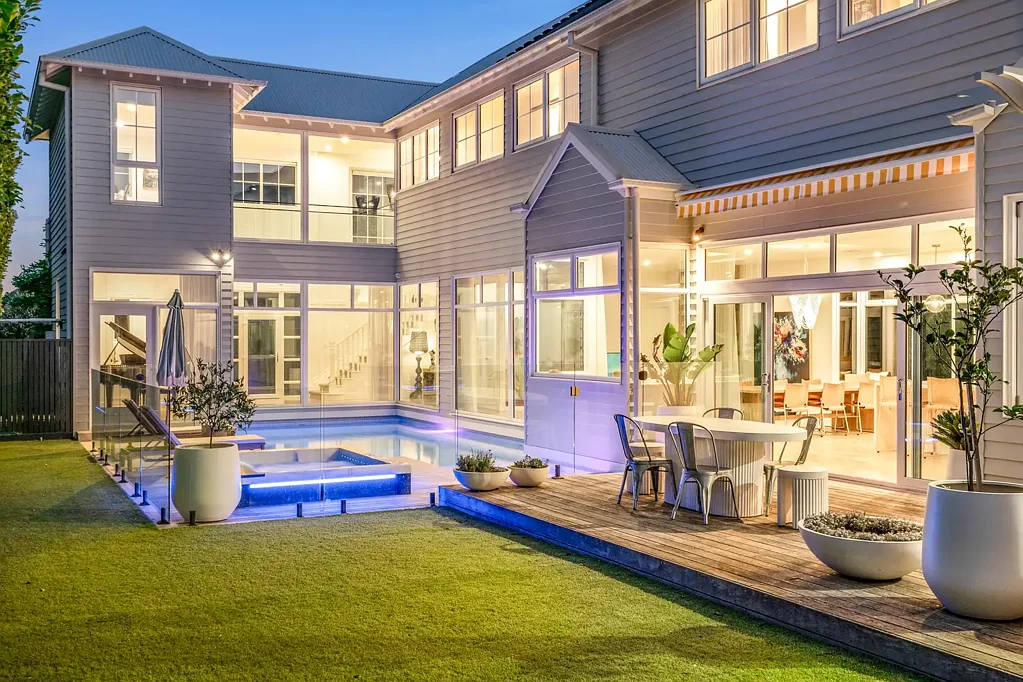 Barwon Heads 5房  Hamptons Elegance with a Family Heart