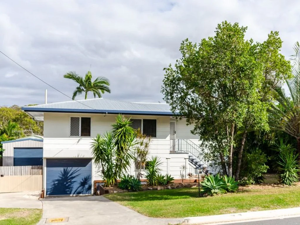 31 Pike Crescent, Toolooa, QLD 4680