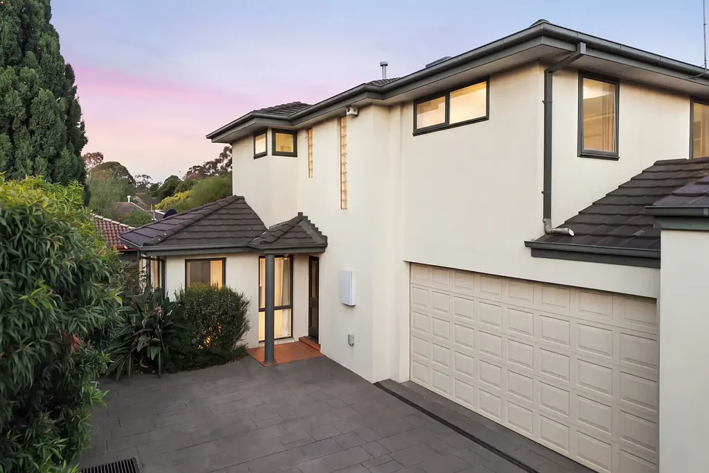 Templestowe 3房 拥有底层主卧的别墅式生活 House-Like Living with a Ground-Floor Master