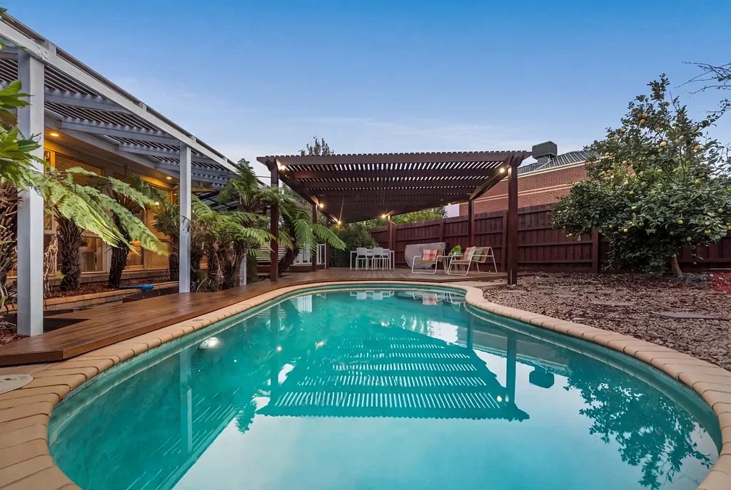Rowville 4Moenga Family Living with Resort-Style Appeal