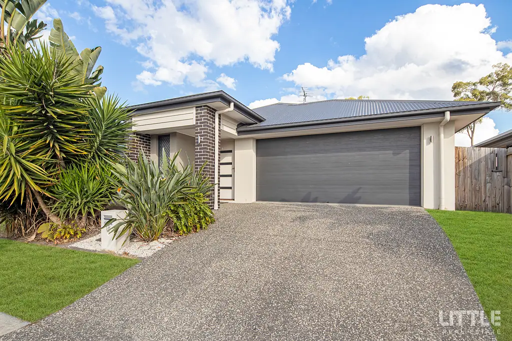 18 Jackson Place, Greenbank, QLD 4124