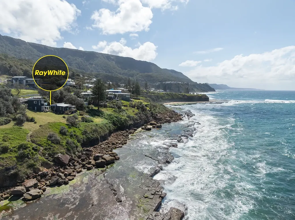 Coledale 4ਬੈੱਡਰੂਮ Absolute Ocean Front Opportunity | Off-market Opportunity