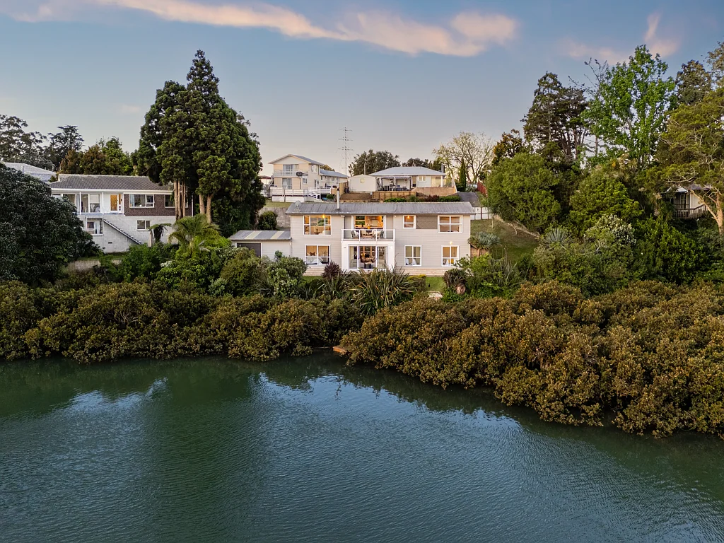 12 Te Wiata Place, Avondale, Auckland City, Auckland