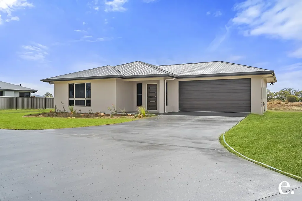 Mareeba 3房  NEW 3 BED, 2 BATH FAMILY HOME AT RAYFIELD ESTATE ON 4,342m2!