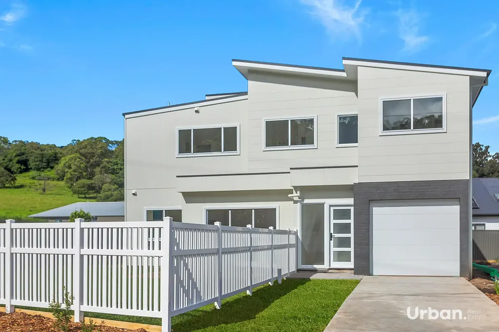 48 Cordeaux Parade, Tullimbar, NSW 2527