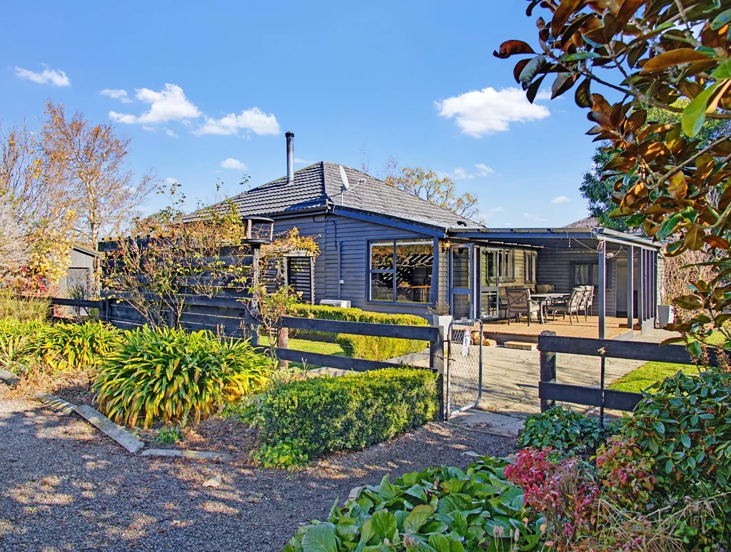 Hawarden 3房  Acres of Possibilities & Potential