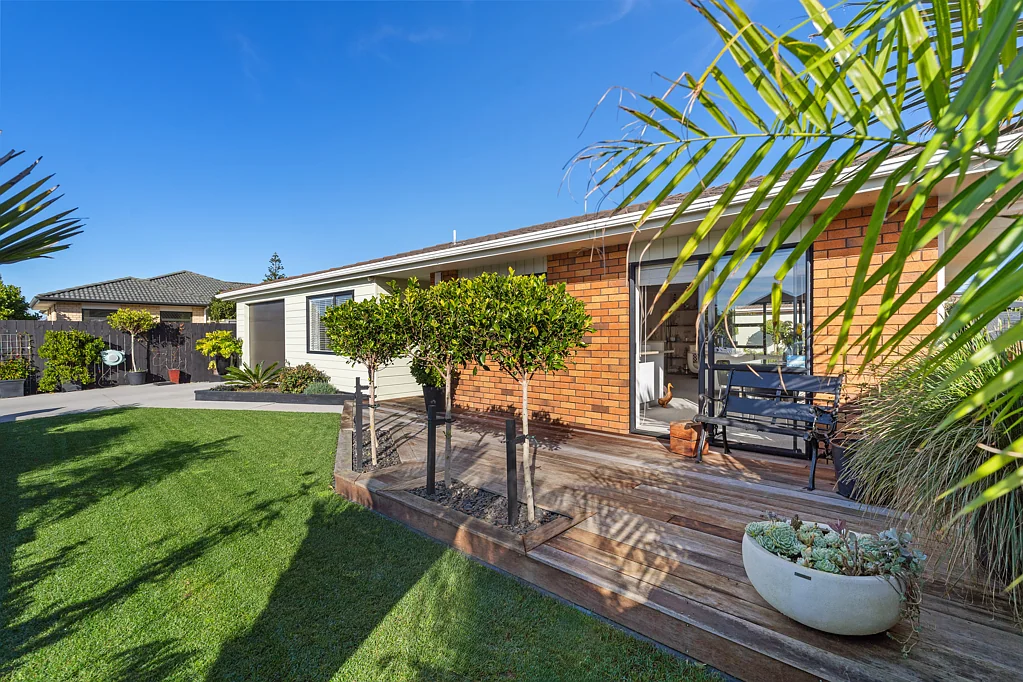 28a Edward Avenue, Orewa, Rodney, Auckland