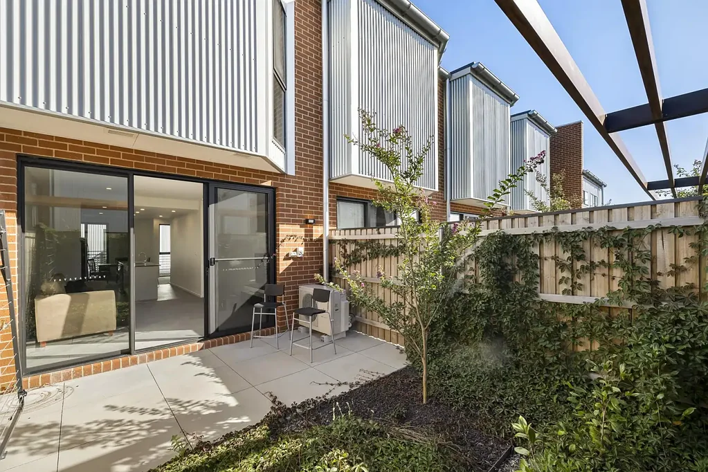 114/2 Woodberry Avenue, Coombs, ACT 2611