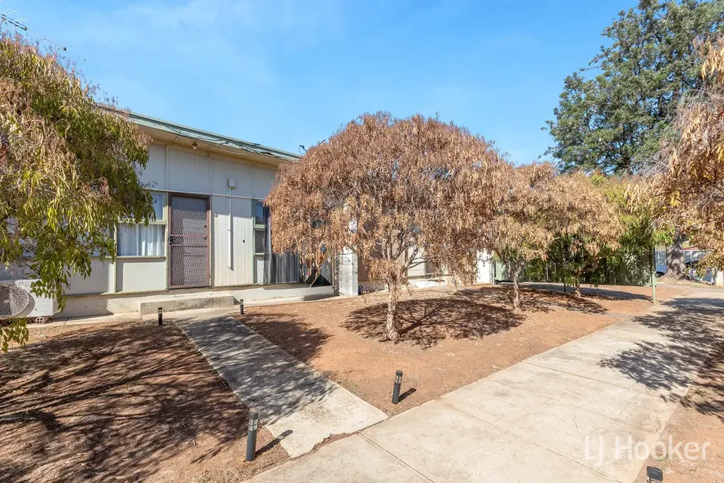 2/16 Barcoo Road, Para Hills, SA 5096