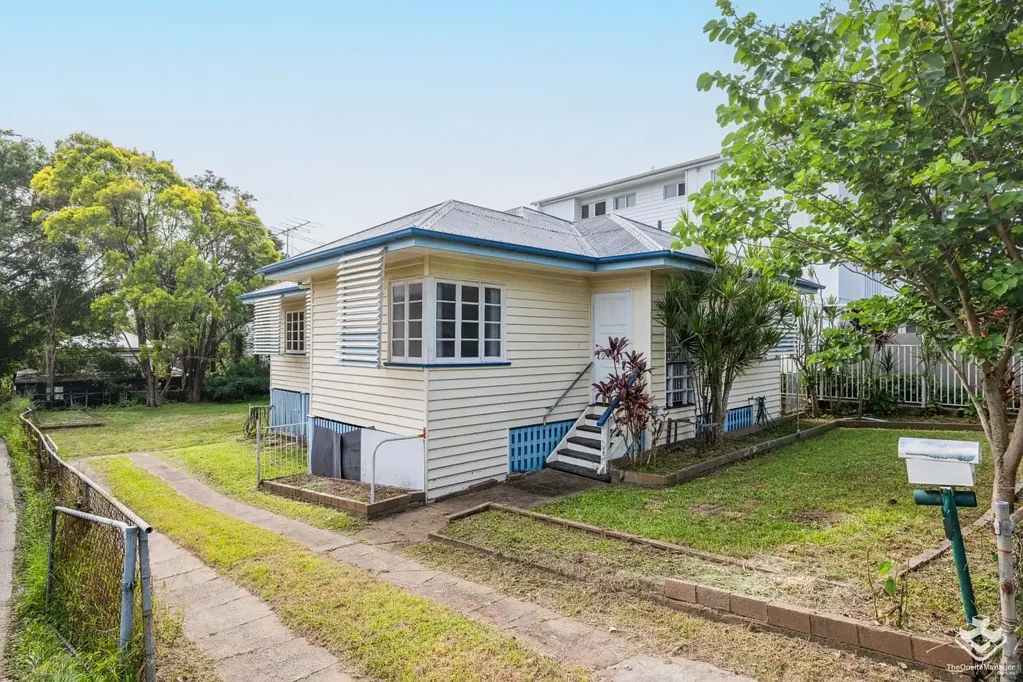 171 Samford road, Enoggera, QLD 4051