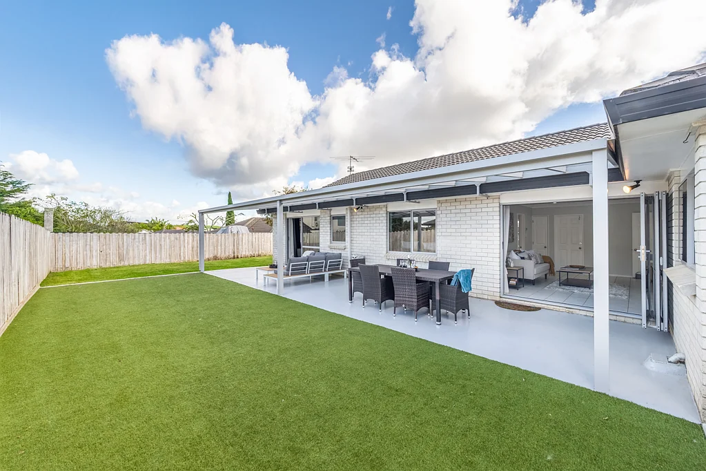 37 Bob Charles Drive, Golflands, Manukau City, Auckland