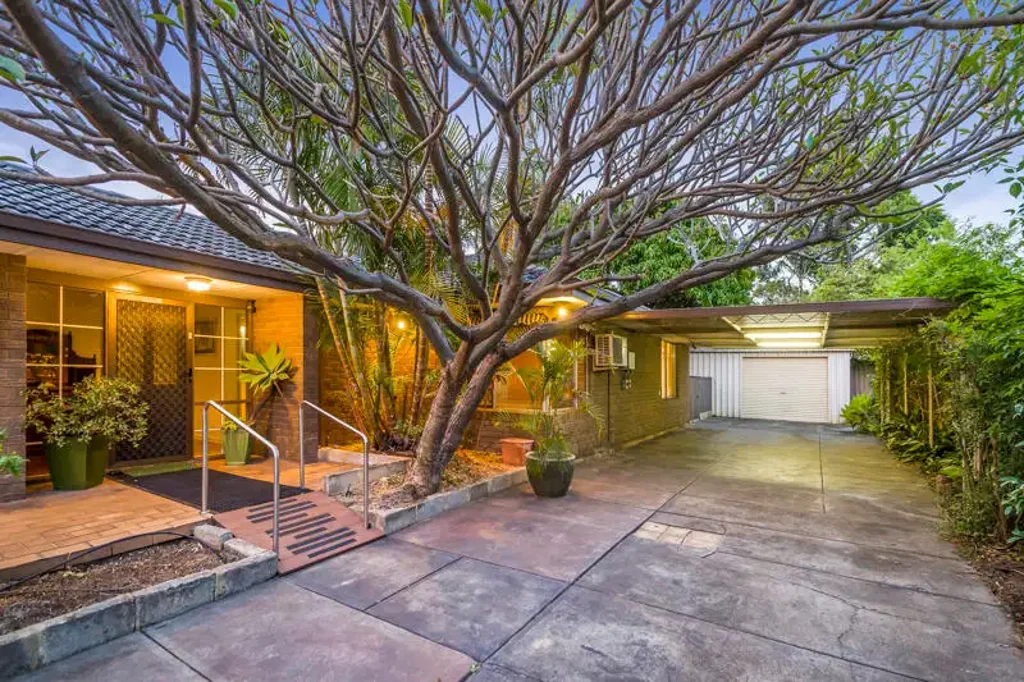 309 Alexander Drive, Dianella, WA 6059