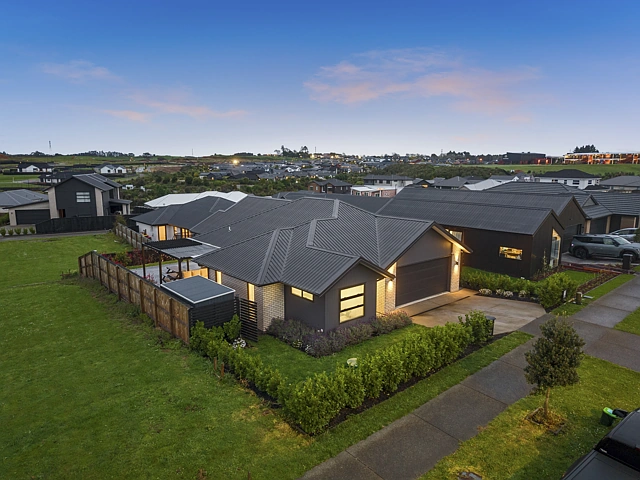 11 Te Rata Boulevard, Paerata, Franklin District