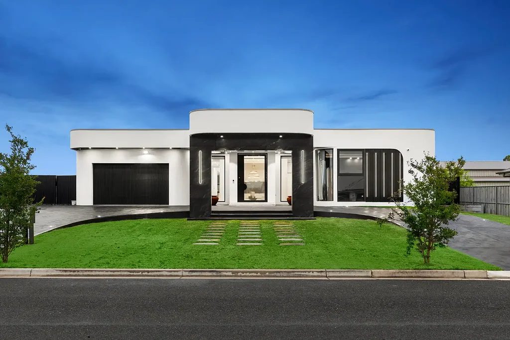 Pitt Town 6Kwarto Exquisite Custom Built Home