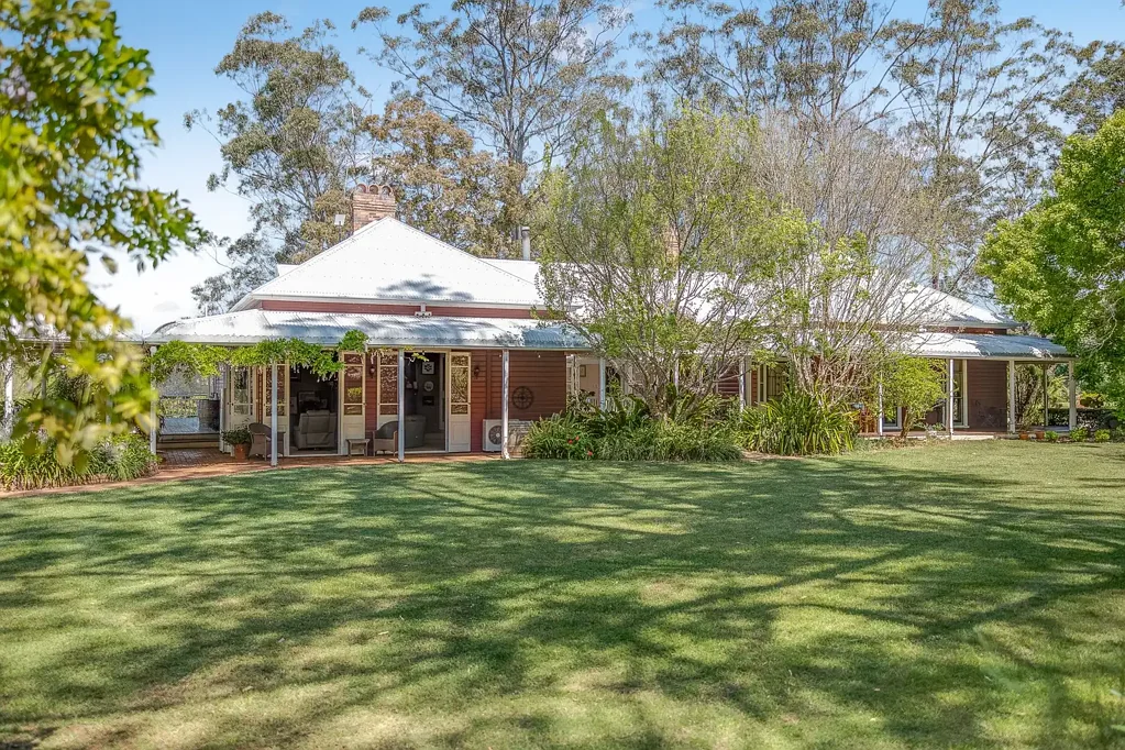 Crows Nest 5 Bedroom Anduramba Homestead