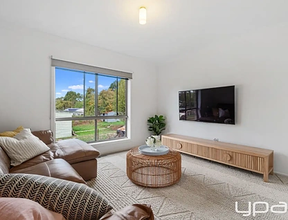 37 Main Street, Gordon, VIC 3345, 3 chambres, 2 salles de bain, House