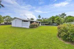 82 Vanderlin Drive, Wulagi